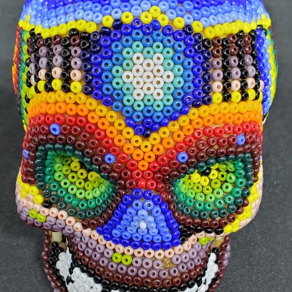 Huichol Beaded Skull on carved fish bone ~ Handcrafted by indigenous artist - Picture 2 of 11